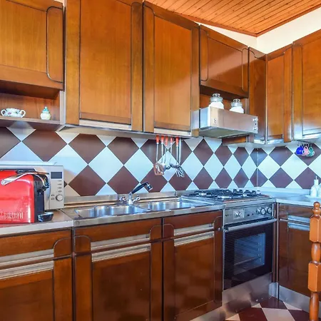 Awesome In Nu With Kitchen
