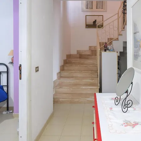 Awesome In Nu With Kitchen Apartment *